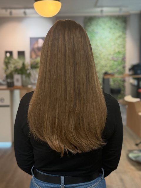 ✨Neue Haarverlängerungen ✨Sichere dir jetzt deinen Termin und starte mit deinem perfekt Herbst 🍂 Mehr Länge, mehr Volumen, mehr du 💇🏽‍♀️ Buche jetzt und verliebe dich in deinen neuen Look🥰#haarverdichtung#brasilianischehaarverlängerung#extensions